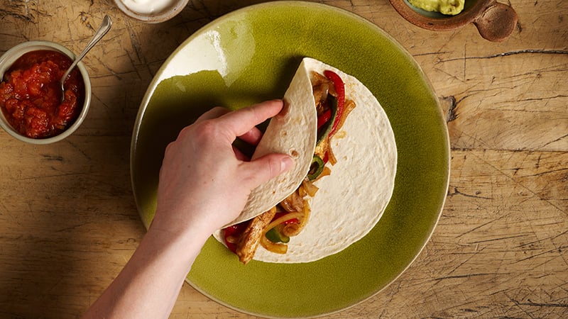 how-to-fold-a-fajita-01