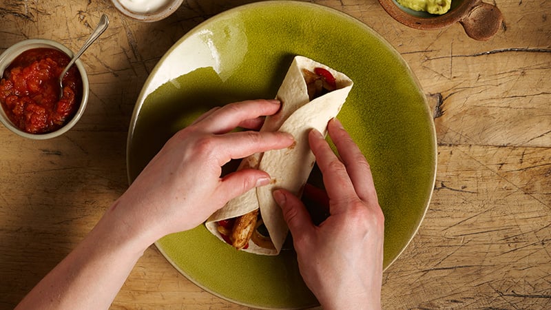 how-to-fold-a-fajita-03